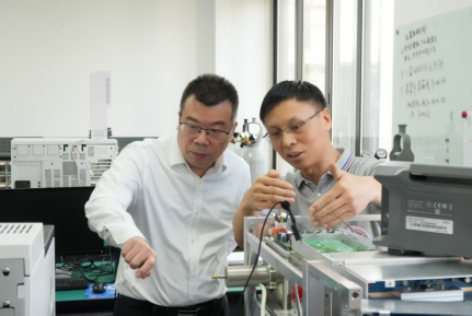 安益谱质谱仪-上海科学院率科学仪器团队赴苏州安益谱调研考察(图4)