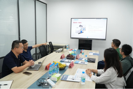 中石化（上海）石油化工研究院有限公司来访苏州安益谱，共话合作新机遇！(图4)
