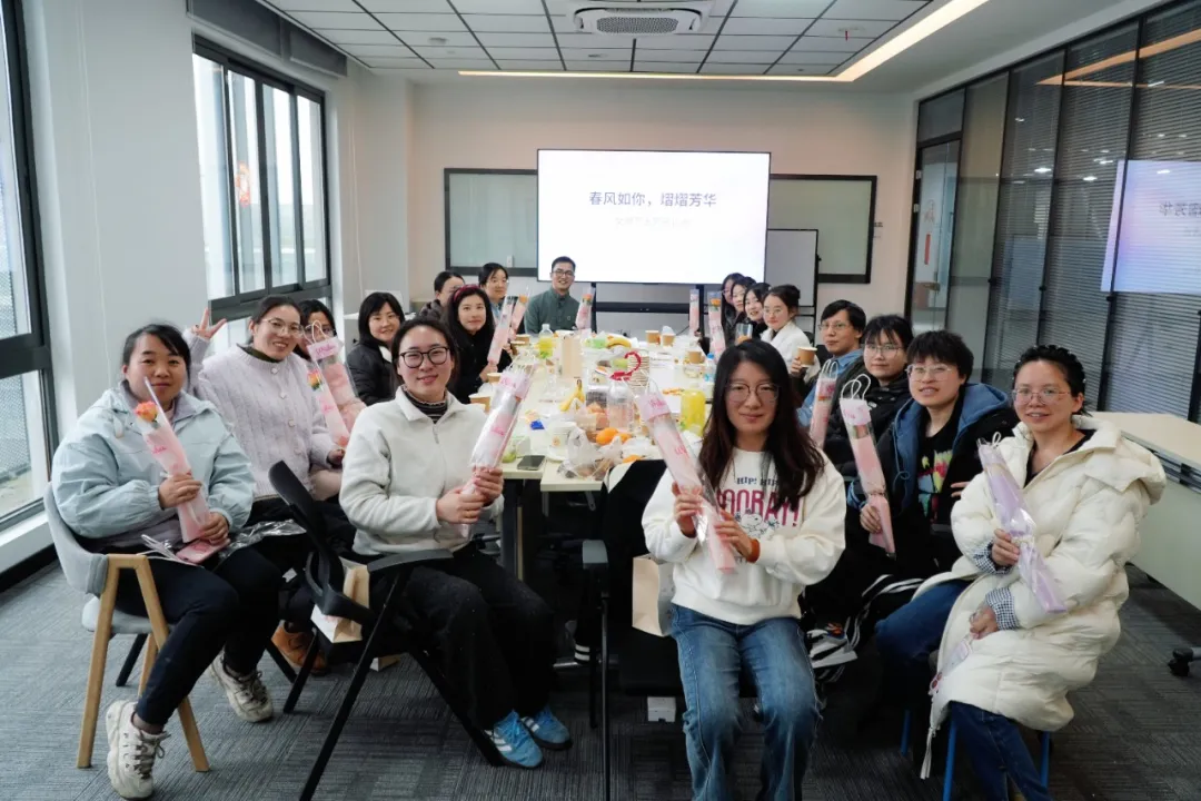 安益谱女神节茶话会｜茶暖安益心，致敬每一位发光的她(图6)